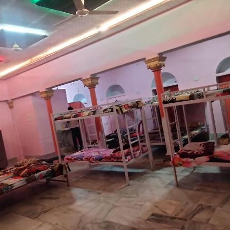 Shri Swami Sheetal Das Aashram Dharmshala Waranasi Zewnętrze zdjęcie