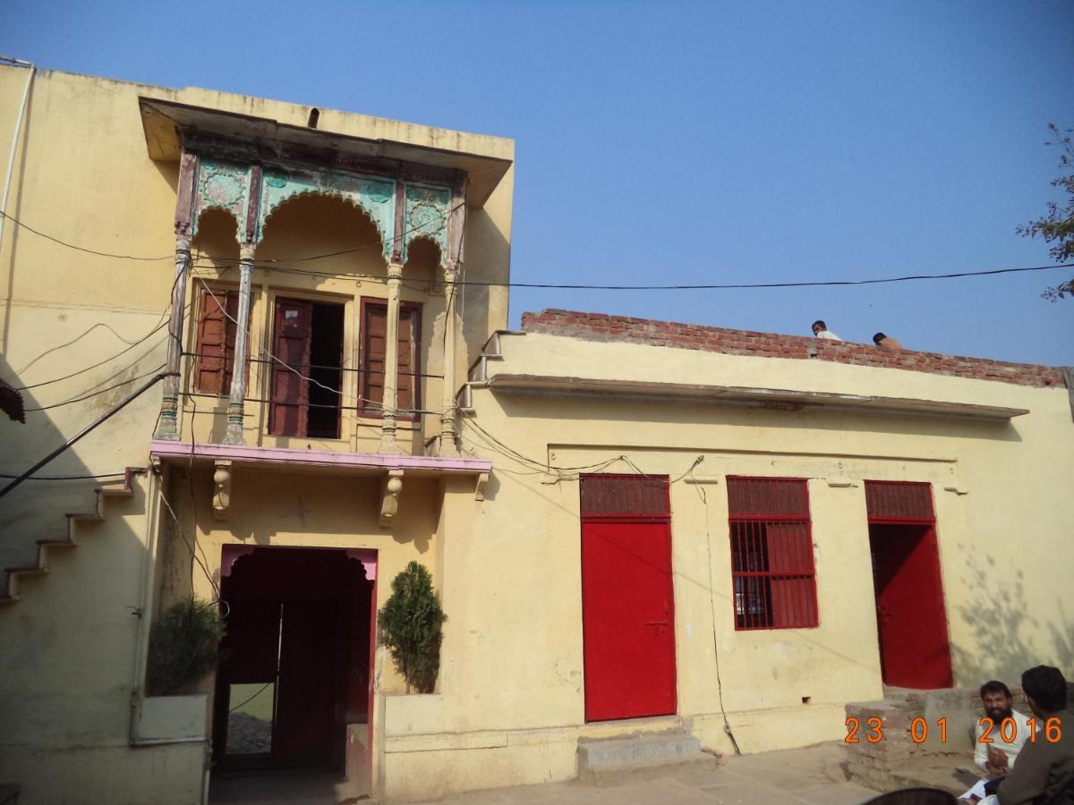 Shri Swami Sheetal Das Aashram Dharmshala Waranasi Zewnętrze zdjęcie
