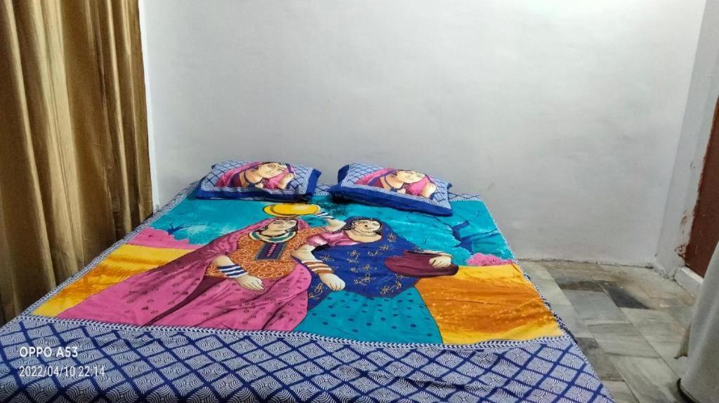 Shri Swami Sheetal Das Aashram Dharmshala Waranasi Zewnętrze zdjęcie