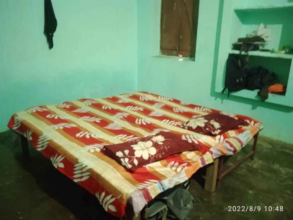 Shri Swami Sheetal Das Aashram Dharmshala Waranasi Zewnętrze zdjęcie